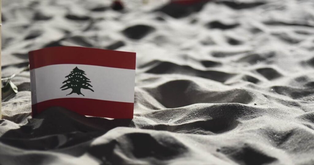 انتظارات اللبنانيين ورهاناتهم:عودة باسيل للحزب وأميركا للمنطقة