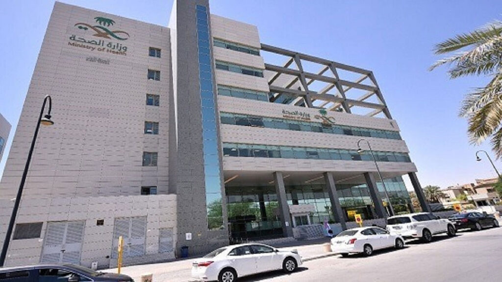 انقاذ مريض من الإصابة بالشلل في القصيم