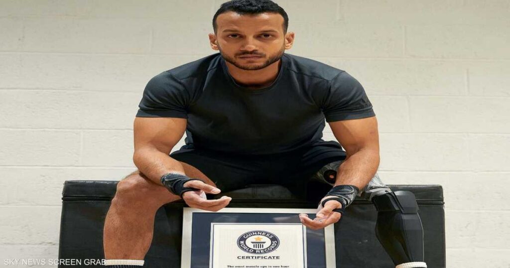 بعد أعوام من هجوم القرش.. مصري يحقق رقما قياسيا عالميا