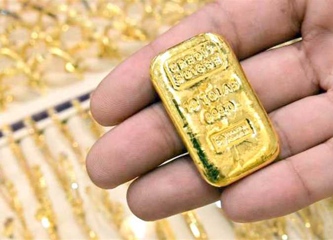 بعد ارتفاع الذهب 250 جنيها.. التموين: الإقبال كثيف على شراء السبائك والجنيهات