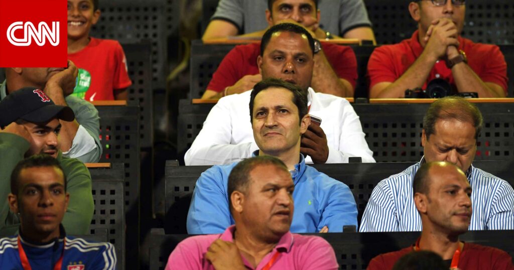 بعد منشور عن "مطعم كشري".. علاء مبارك يُعلق على "القيل والقال"