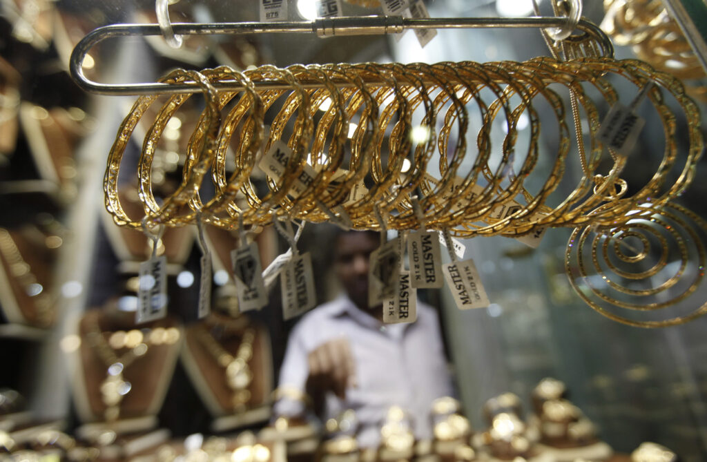 سعر الذهب يعاود الارتفاع في مصر.. ما السبب؟