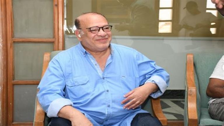 صلاح عبدالله يكشف عن تصرف غريب من عادل إمام بسبب أجره في "عو