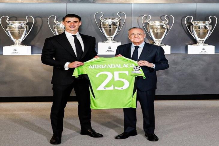 فضلت ريال مدريد على أندية أخرى.. وكورتوا يعيش أصعب أوقات لاعب الكرة
