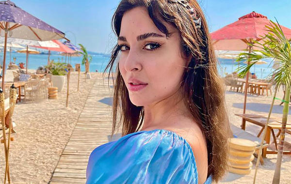 فيديو.. سارة أبي كنعان تعلن خطوبتها من وسام فارس