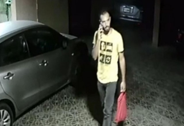 يا صور::
'بلّغوا فورًا'... شخصٌ يُهدّدُ الأمن في هذه المنطقة! (بالصورة)